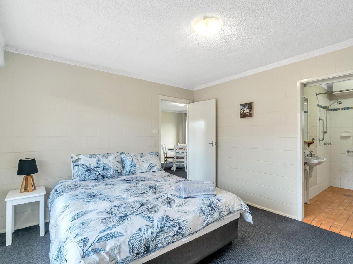 Apartment Beachside At Brooms *